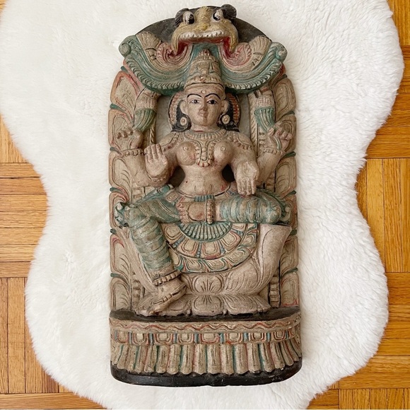 EXOTIC HINDU GODDESS WOOD SCULPTURE - Picture 1 of 7